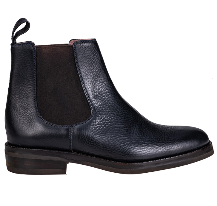leather-boots-woman-rubber-band-side